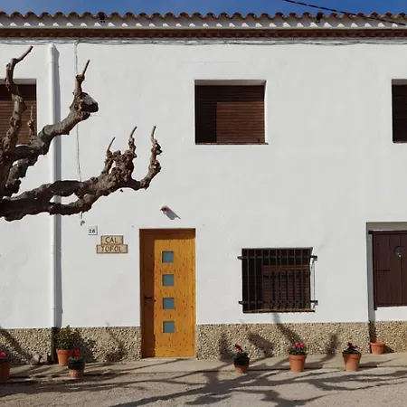 Holiday home Casa Cal Tofol *